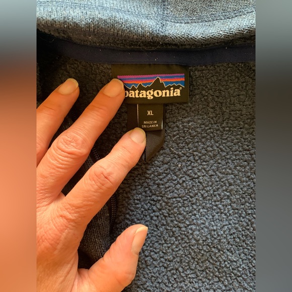 COPY - Patagonia Hoodie - Picture 6 of 6